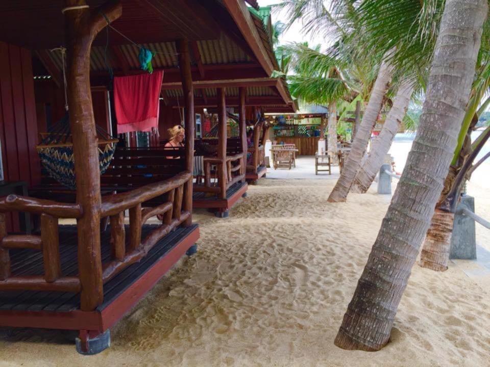 Beer'S House Bungalows เบียร์เฮ้าส์บังกะโล Ban Lamai Exterior photo